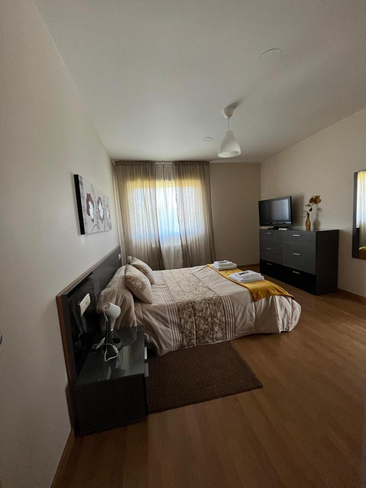 Os Cabaleiros Apartment Mos Bagian luar foto